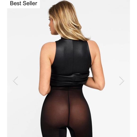 Women’s populist dress with built in shapewear - medium new - Picture 2 of 4